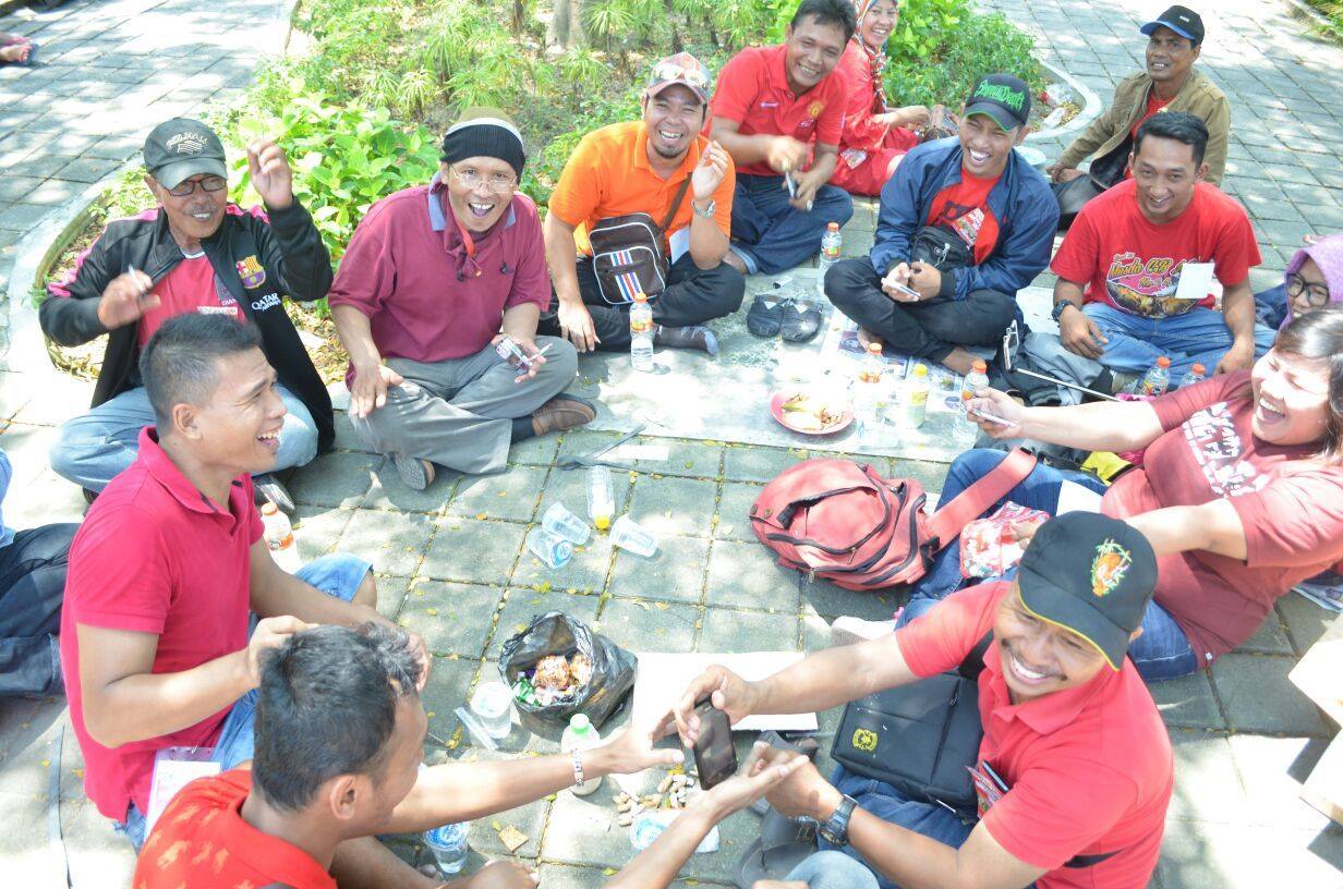 CIAMIK RUJAK'AN, DOLANAN, DAN TABUR BENIH IKAN