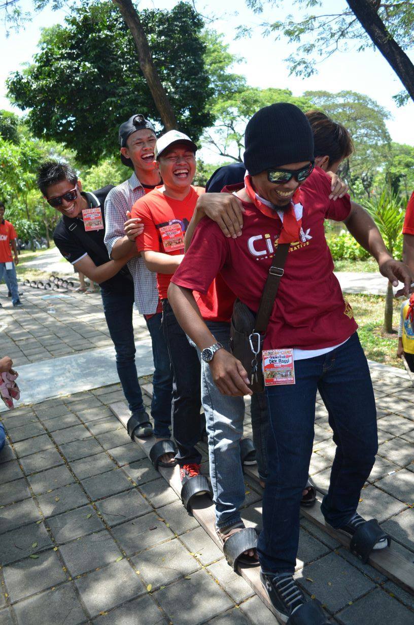 CIAMIK RUJAK'AN, DOLANAN, DAN TABUR BENIH IKAN